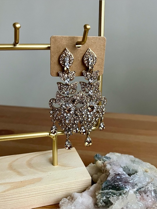 Jewelry - Chandelier earrings Intricate gold-tone metalwork clear champagne rhinestones